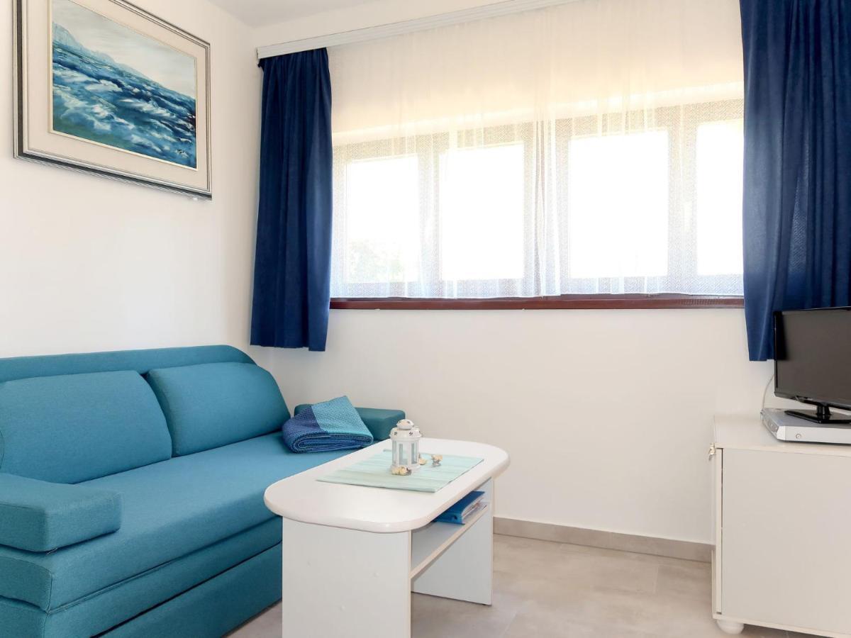 Jurkovic - Nji100 By Interhome *