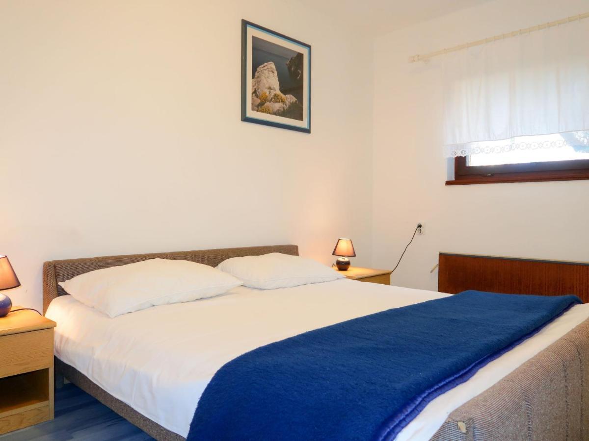 Jurkovic - Nji100 By Interhome Apartment Njivice