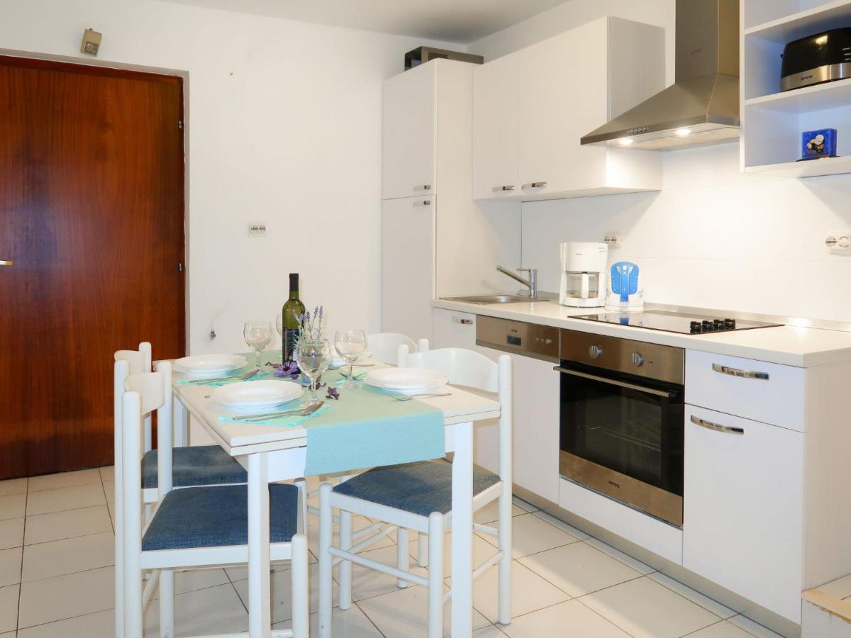 Apartment Jurkovic - Nji100 By Interhome Njivice