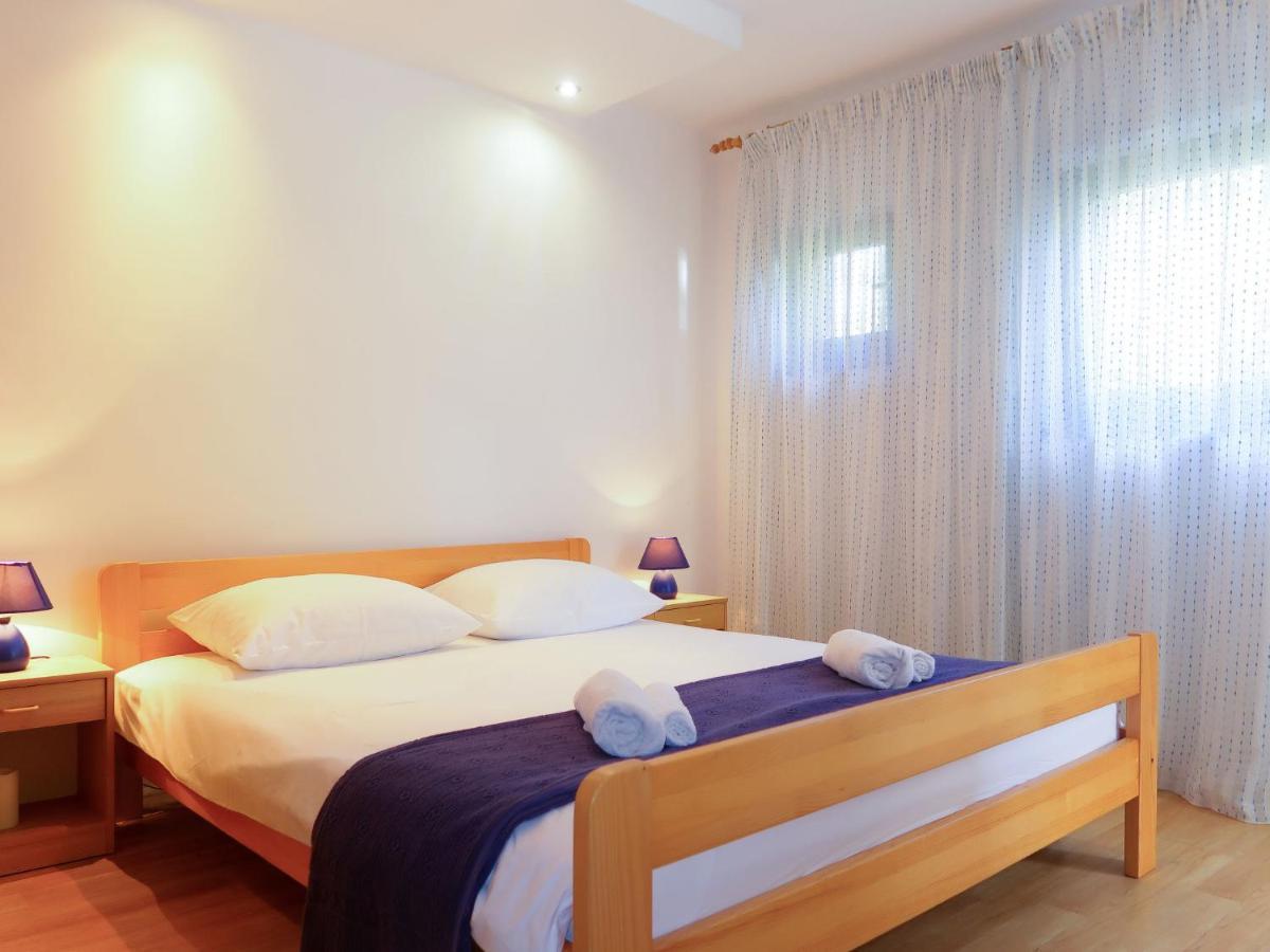 Apartment Jurkovic - Nji100 By Interhome Njivice