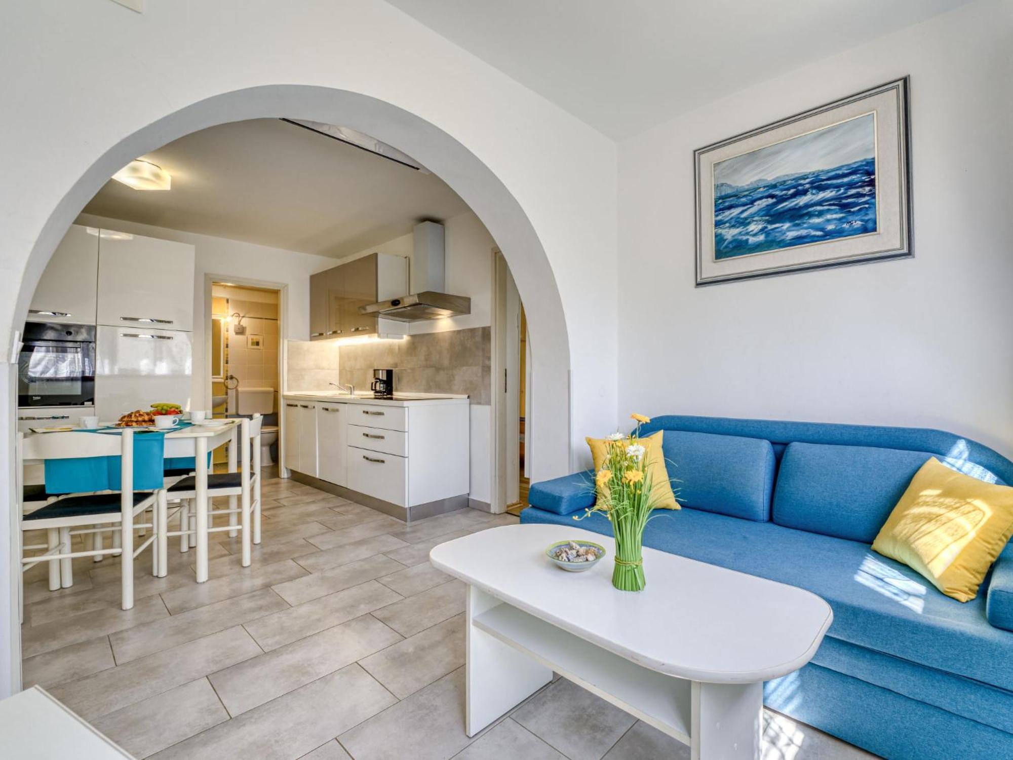 Jurkovic - Nji100 By Interhome *